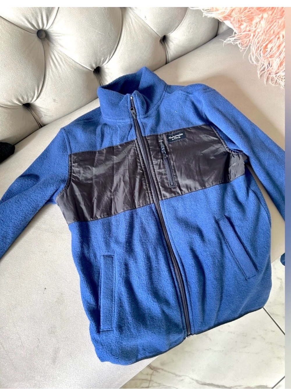 Abercrombie kids fleece jacket size 11/12